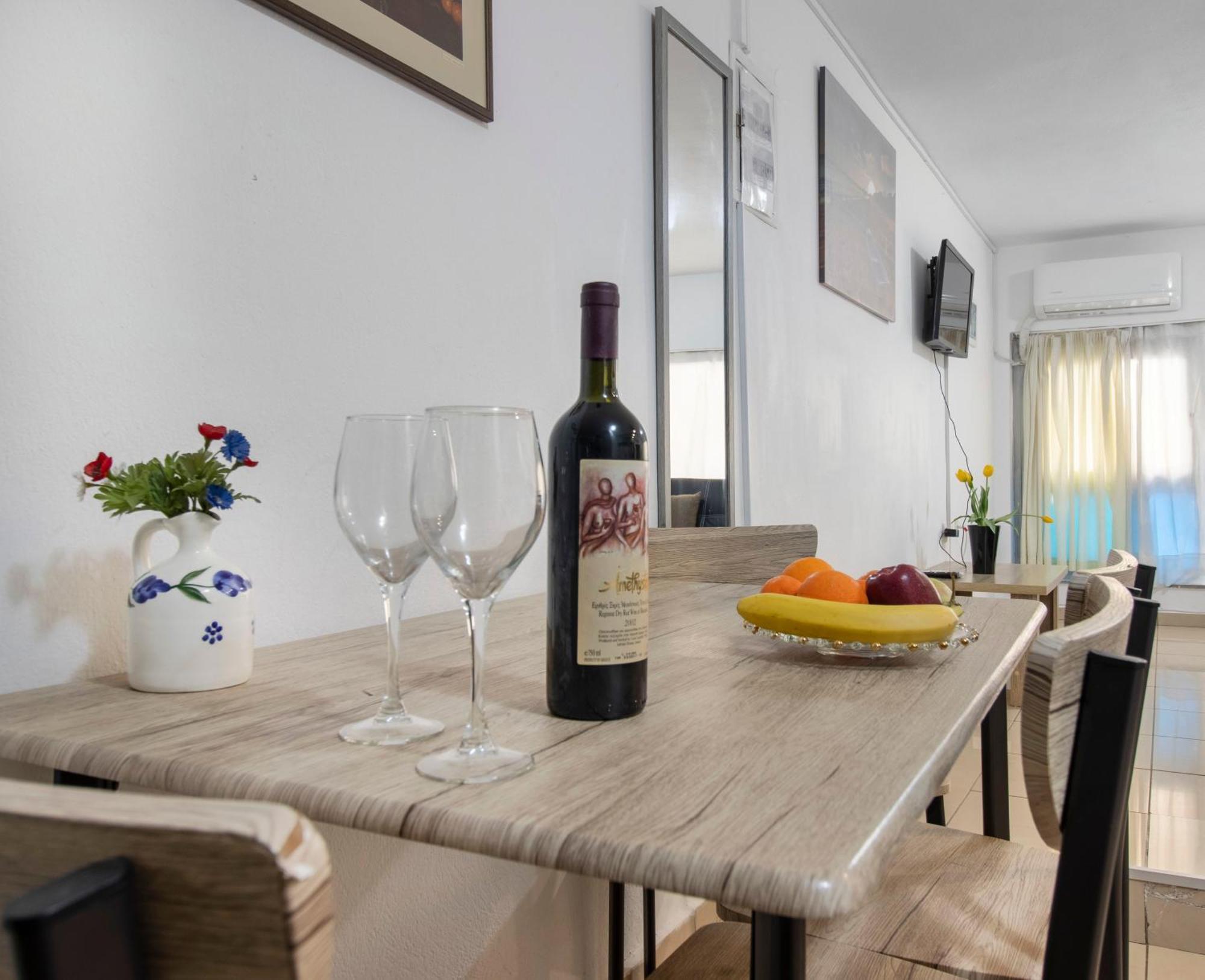 Central Studio In Downtown Heraklion  Екстер'єр фото