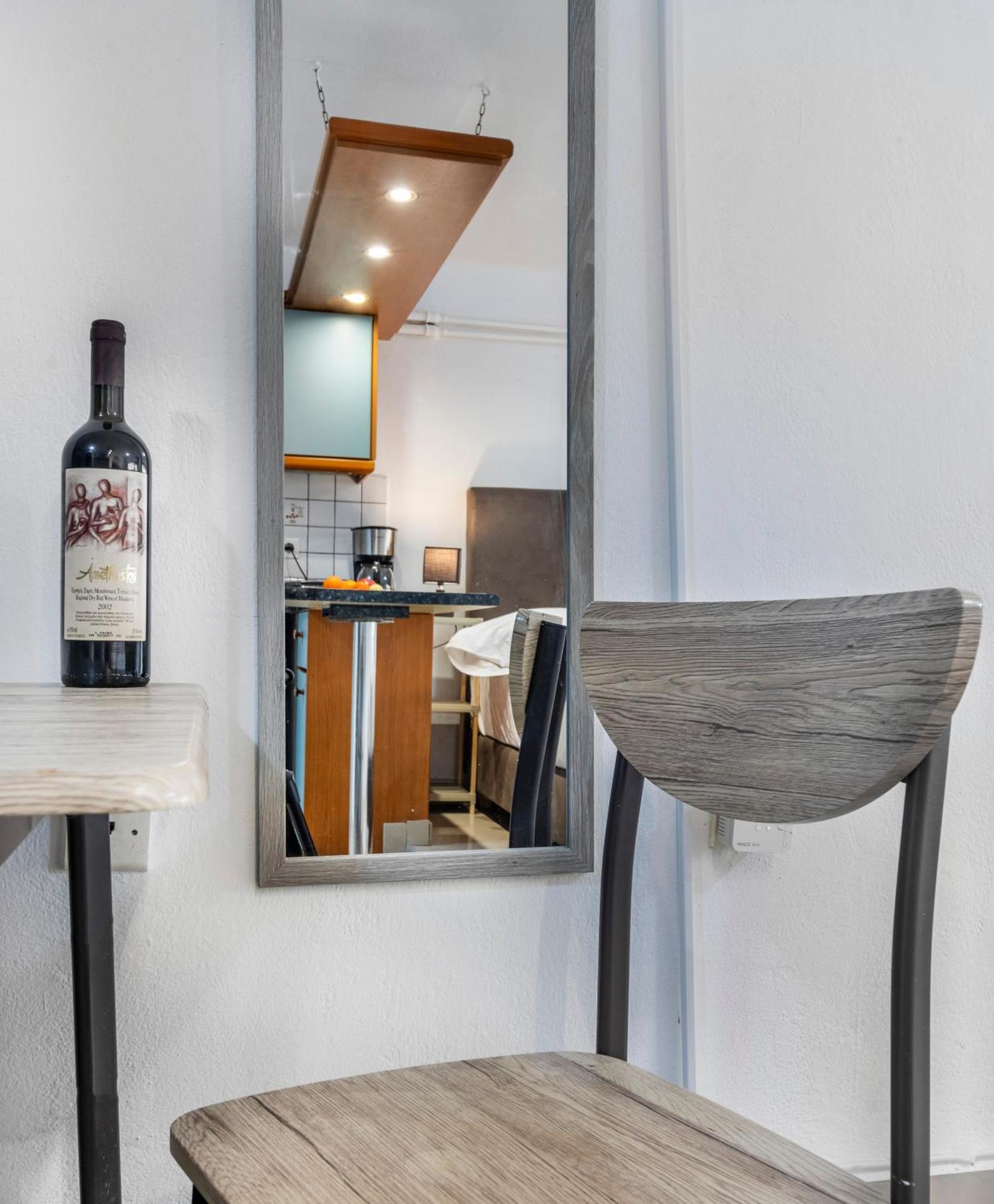 Central Studio In Downtown Heraklion  Екстер'єр фото